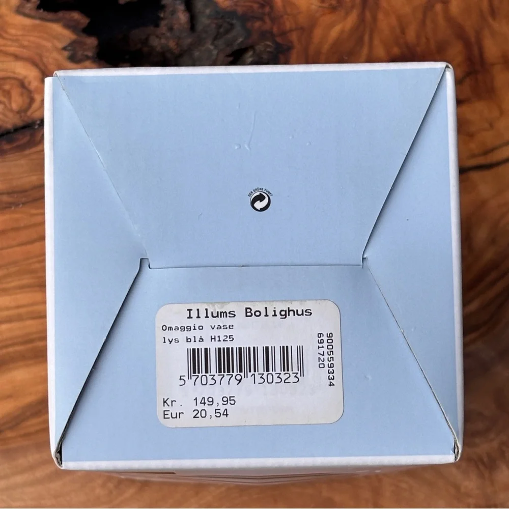 NIB Kahler Danish Omaggio Ceramic Vase